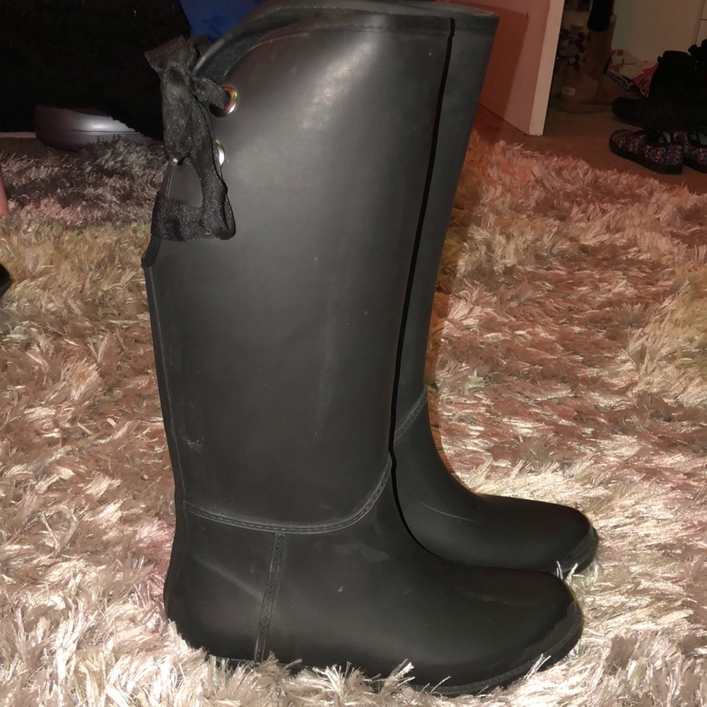 NEVER WORN  target rain boots